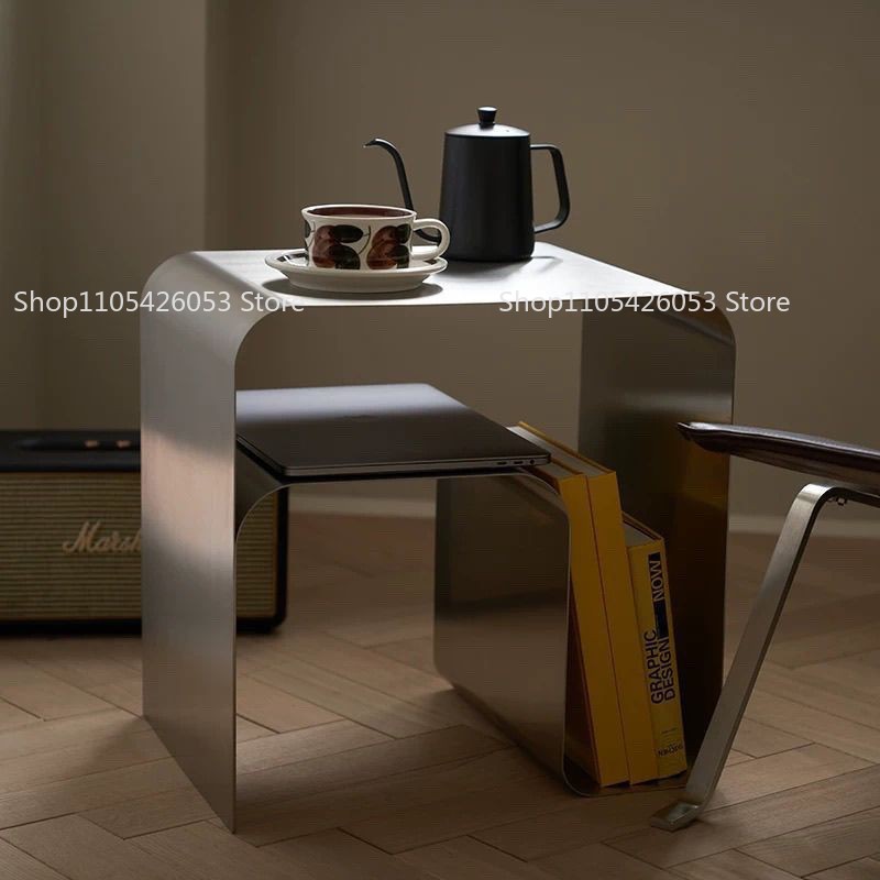 Tavolino Laterale in Acciaio I - Home Bar Shelf recensione e prezzo